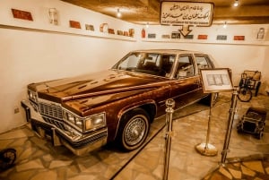 Saudi Arabia Tour from Bahrain including Traditional Meal