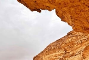 Delt reise i solnedgangen til verdens ende