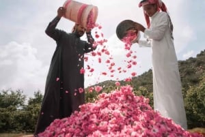 Taif: Full-Day Tour with Rose Farm and Riding cable cars