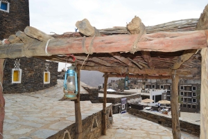 Visita la antigua aldea de Rijal Almaa