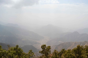 Visita la antigua aldea de Rijal Almaa