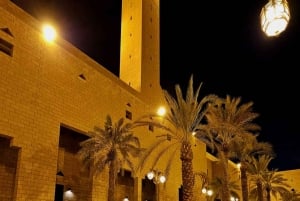Walking Tour: Al-Masmak Fortress in Old Riyadh
