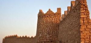 Old Dir'iyah wall (Blue Abaya Photography)
