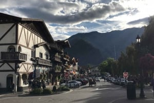 From Seattle: Day Trip Through The Cascades to Leavenworth