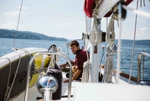 Sail Bainbridge Island & Seattle Waters - Classic Sailboat