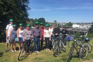 Seattle: 3 Hour Emerald City Bike Tour