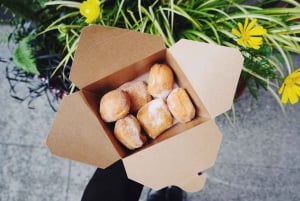 Seattle: Guided Delicious Donut Tour with Tastings