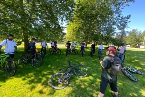 Seattle: Half Day All-Inclusive Mountain Bike Tour