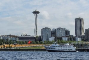 Seattle: Harbor Cruise with Live Narration