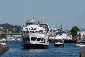 Seattle: Locks Cruise with Live Narration