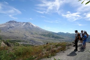 Seattle: Mt. St. Helens National Monument Small Group Tour