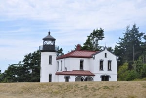 Seattle: Private Whidbey Island & Deception Pass Tour