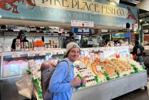 Seattle: Premier Seafood Walking Tour with Market Visit