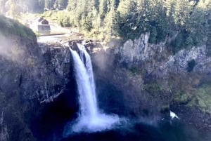 Seattle/Tukwila: Snoqualmie Falls and Leavenworth Day Trip