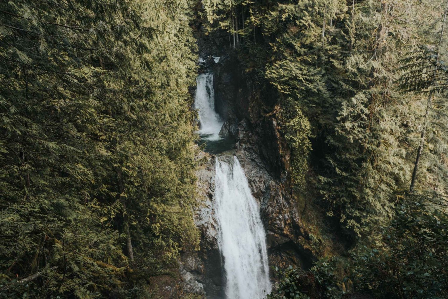 Seattle: Waterfall Wonderland Hike in Wallace Falls Park