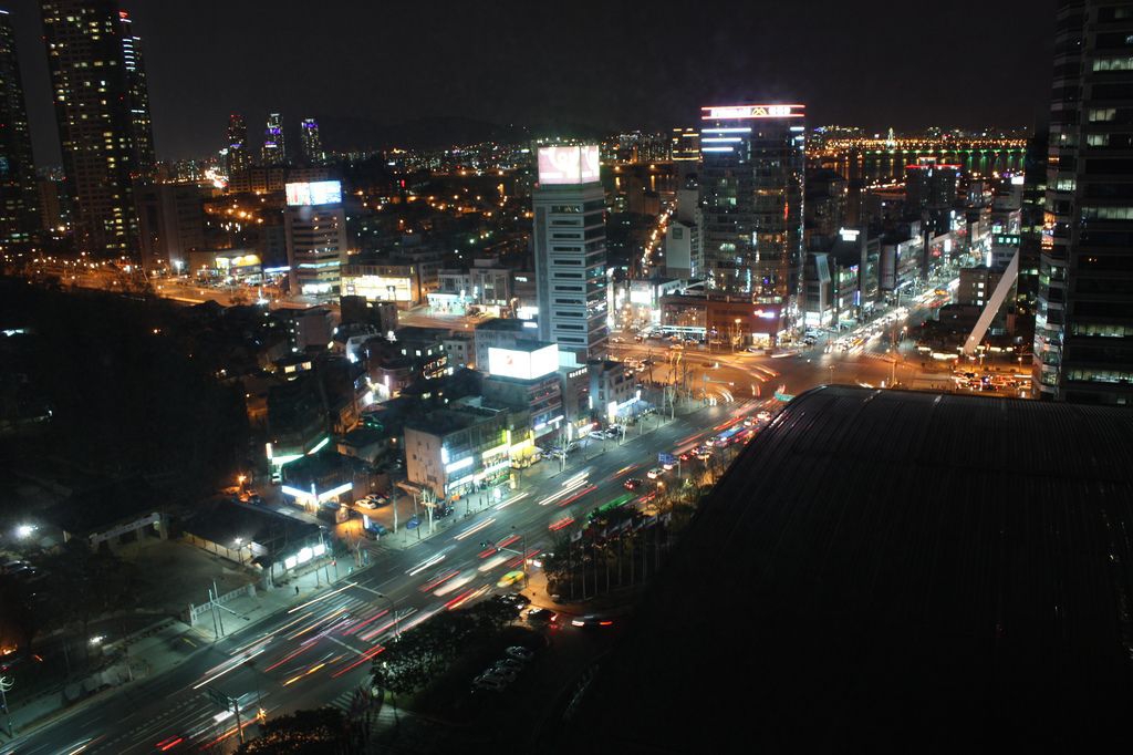Seoul by night (JrBenito, Flickr)