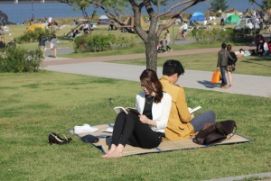 Couple Reading