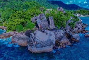 Praslin: escursione di un giorno alle isole Curieuse e St Pierre con barbecue