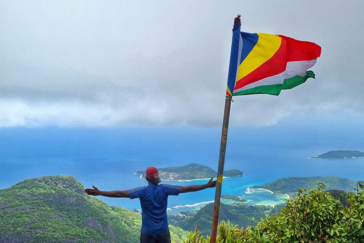 Episk adventure-vandretur til Seychellernes højeste punkt
