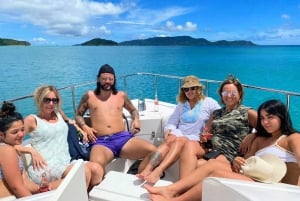 From Mahe: Praslin and La Digue Tour with Transfer and Lunch