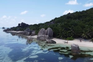 From Mahé: Praslin & La Digue Island-Hopping Tour with Lunch