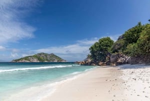 Praslin: crucero de día completo a las islas Sister y Coco y barbacoa criolla