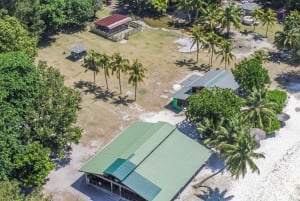 Praslin: Curieuse & St. Pierre -päiväretki veneellä ja grillillä