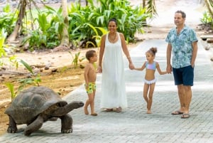 Seychelles: Mahé and Praslin Islands Private Discovery Tour