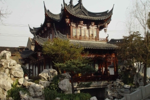 Billet combiné d'une journée pour le jardin Yuyuan, la tour de Shanghai et le spectacle d'acrobatie