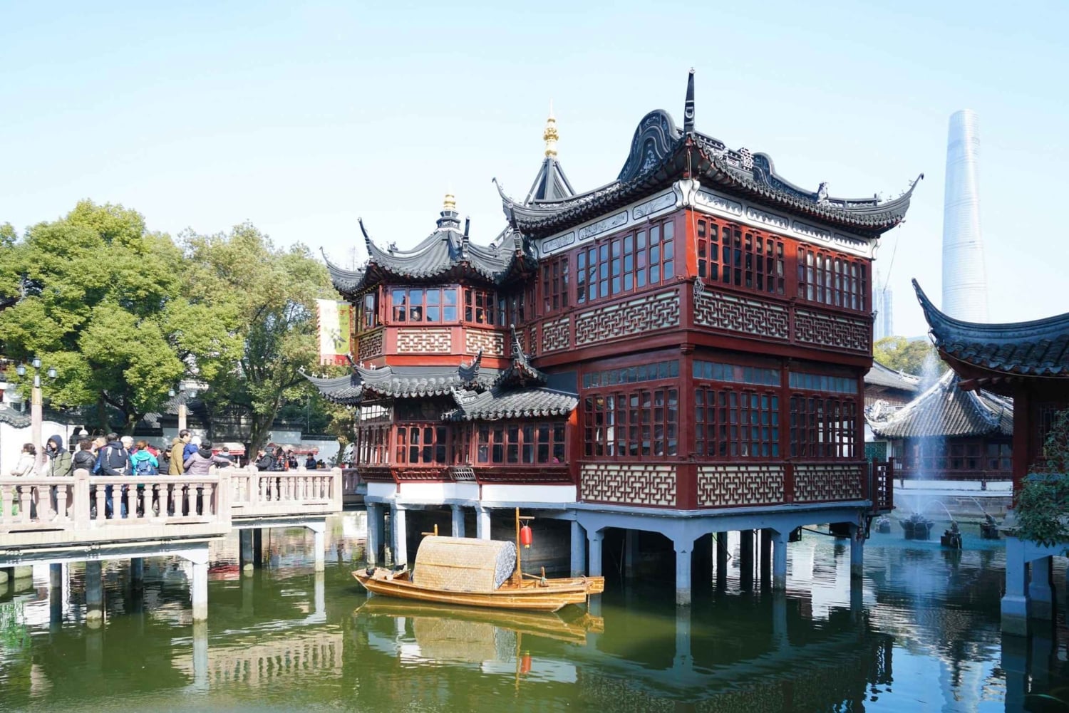 7-Day Shanghai Cityscape & Huangshan Landscape Tour