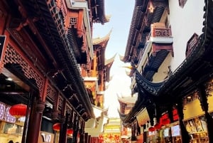 8-stündige private Tour durch Shanghai mit deutschsprachigem Guide