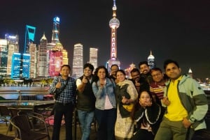 Fantastiske nattlys i Shanghai: elvecruise og privat transport