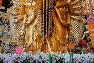 Buddhistische Tour durch den Longhua-Tempel und vegetarische Nudeln probieren