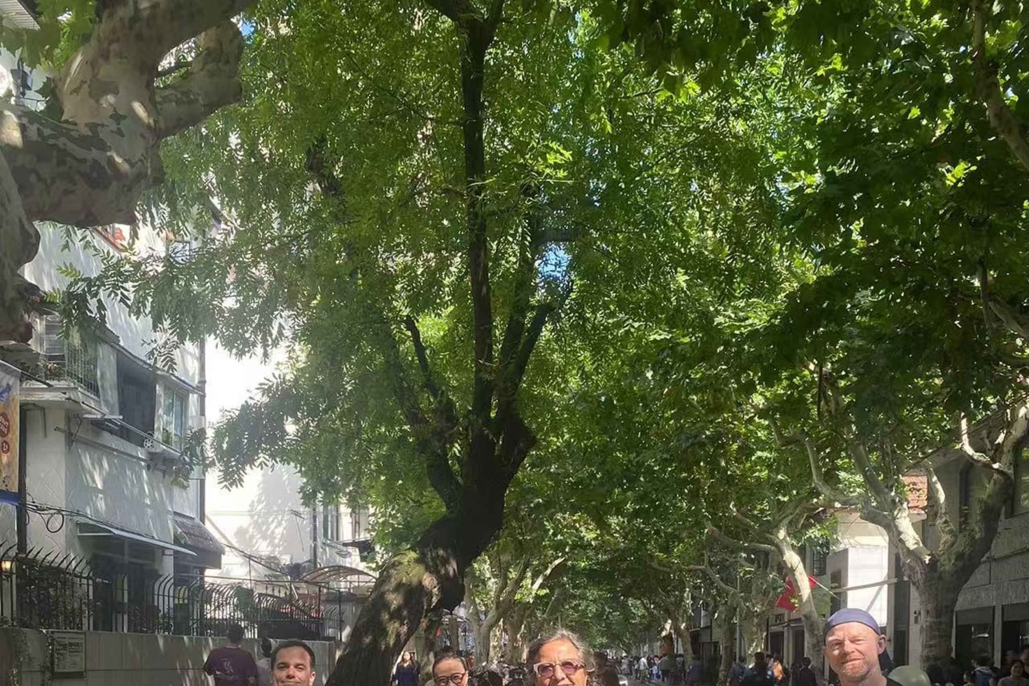 Esplora il centro storico di Shanghai e il fiume Suzhou in bicicletta