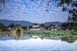 From Shanghai: 3-Day Private Huangshan Mount Tour& Peak Stay