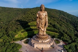 上海発：恵山古鎮＆年華湾日帰りツアー
