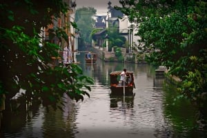 Shanghaista: Suzhou-päiväretki puutarhoihin ja temppeleihin