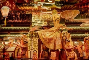 宮廷宴会体験と伝統的な茶道