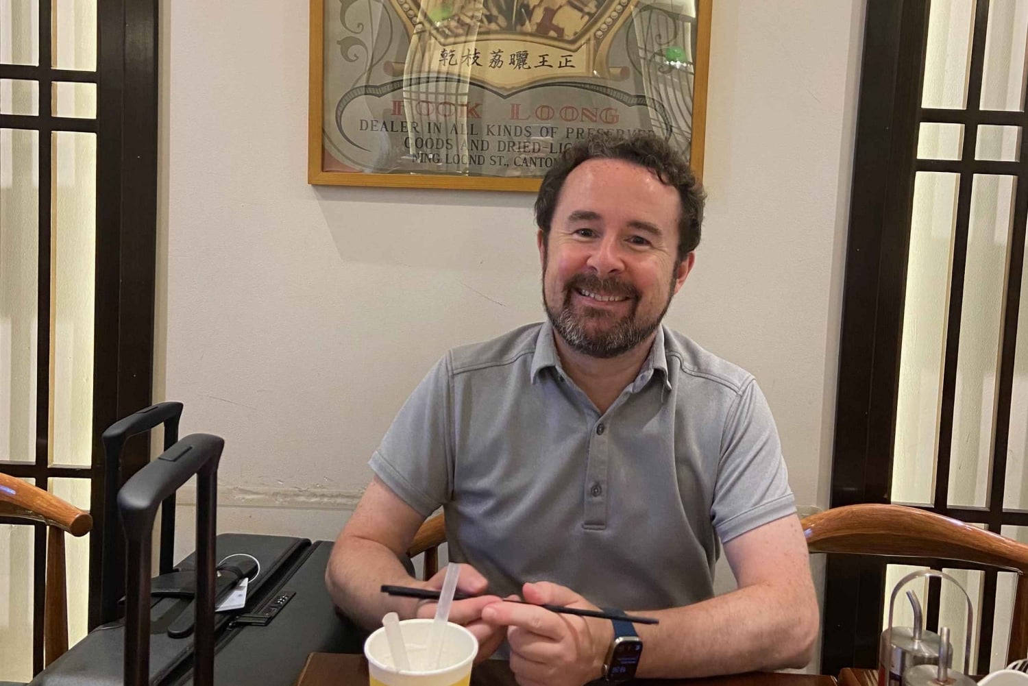 Mystery Menus Shanghai: 3-Hour Breakfast and Market Tour