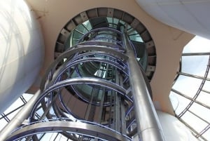 Oriental Pearl Radio & TV Tower