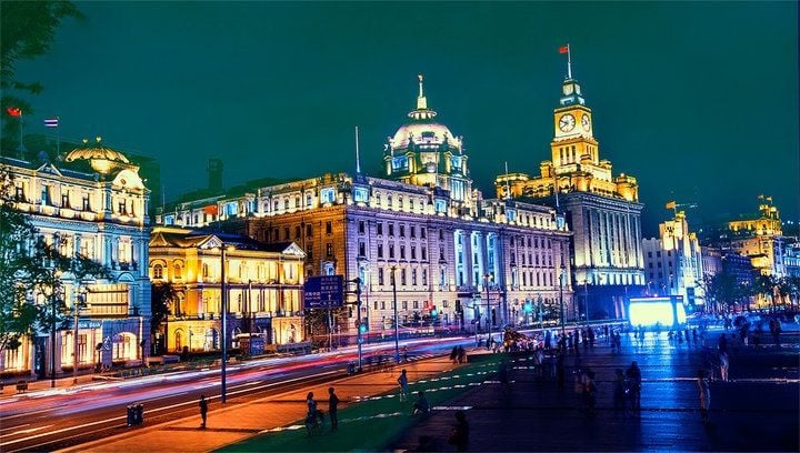 Oriental Wall Street -The Bund