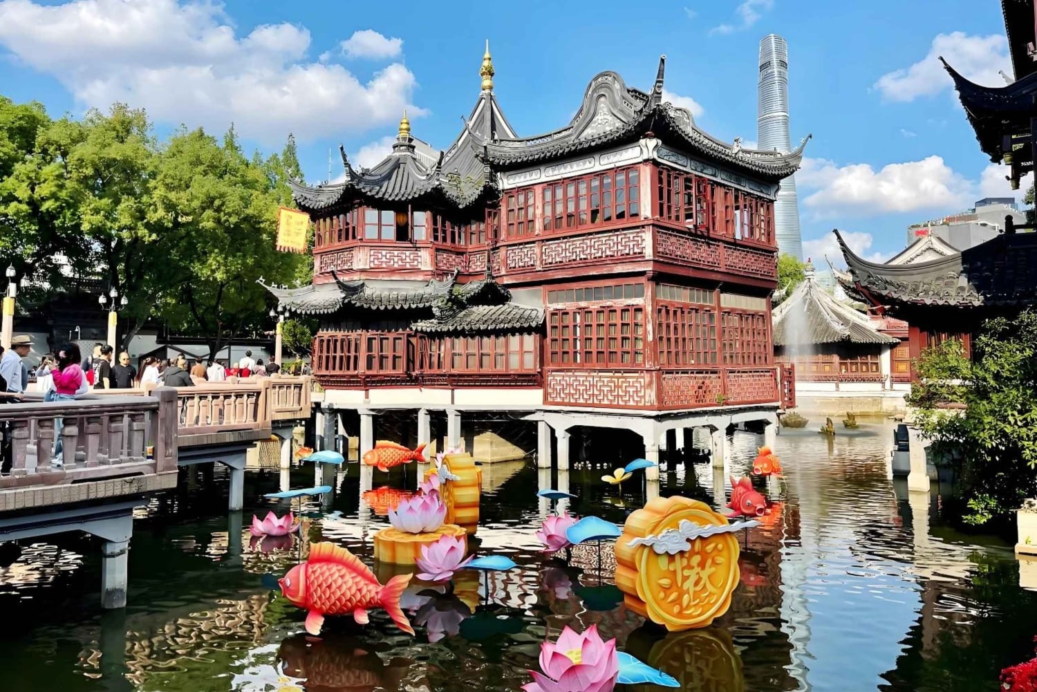 上海旧市街と新市街のハイライトを巡るプライベート1日シティツアー