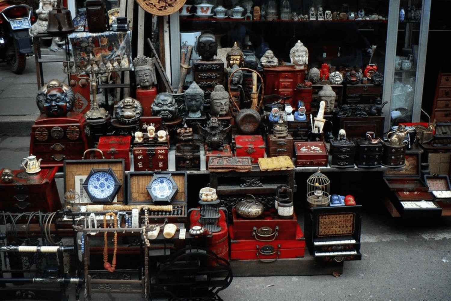 Частный тур по шопингу в Шанхае с местным гуру шопинга