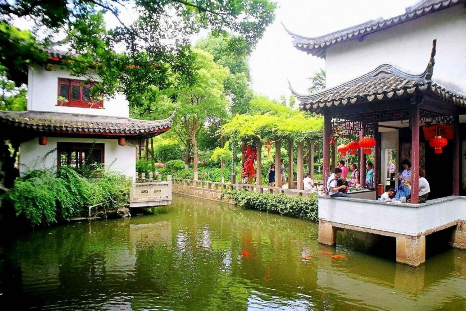 Privat tur: Zhujiajiao vattenstad med tysktalande guide