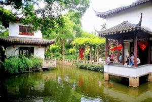 Privat tur: Zhujiajiao vattenstad med tysktalande guide