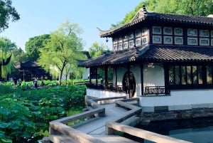 Shanghai: 7-Day Private Tour with Suzhou & Nanjing