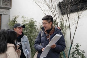 Shanghai: Authentic Fengjing Watertown Private Tour