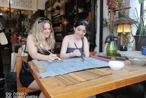 Kalligrafiverkstad och rundtur i Qibao Ancient Town