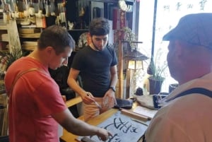 Kalligrafiverkstad och rundtur i Qibao Ancient Town
