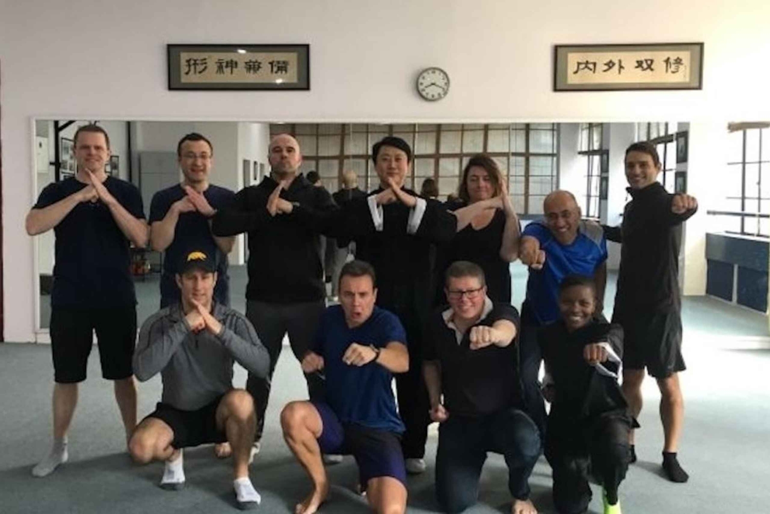 Shanghai: Chinese Kung Fu Class with English-Speaking Master